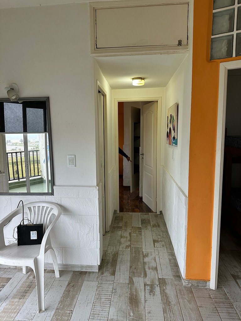 Departamento frente al mar, con terraza propia