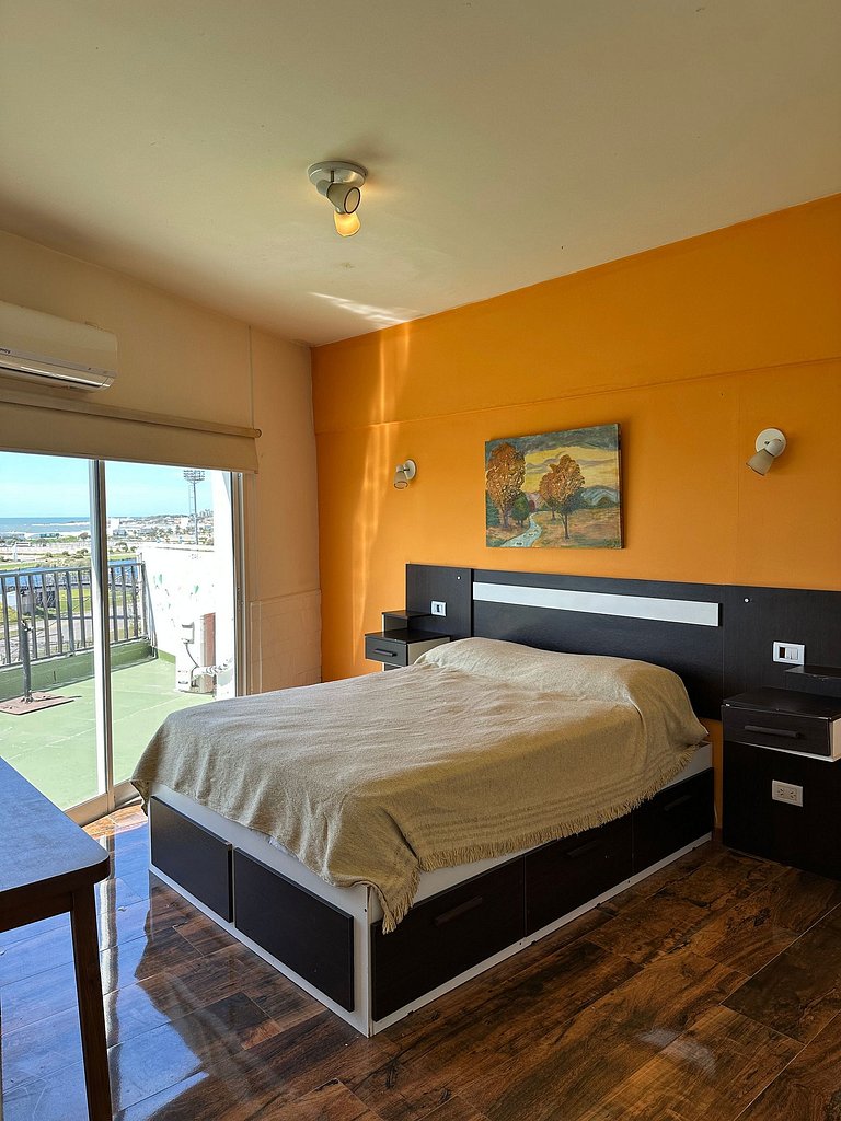 Vista plena al mar - Punta Mogotes, Mar del Plata.