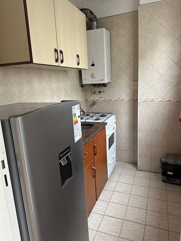 Cómodo departamento a media cuadra de PLAZA COLON