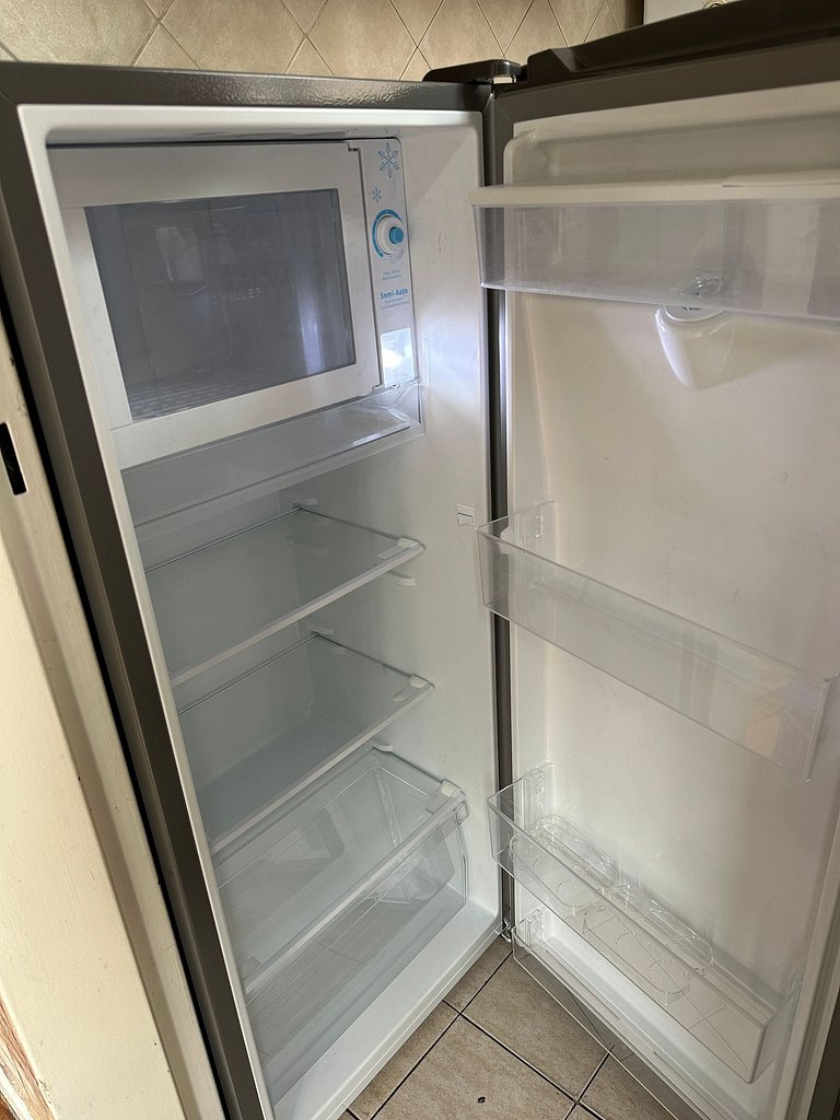 Cómodo departamento a media cuadra de PLAZA COLON