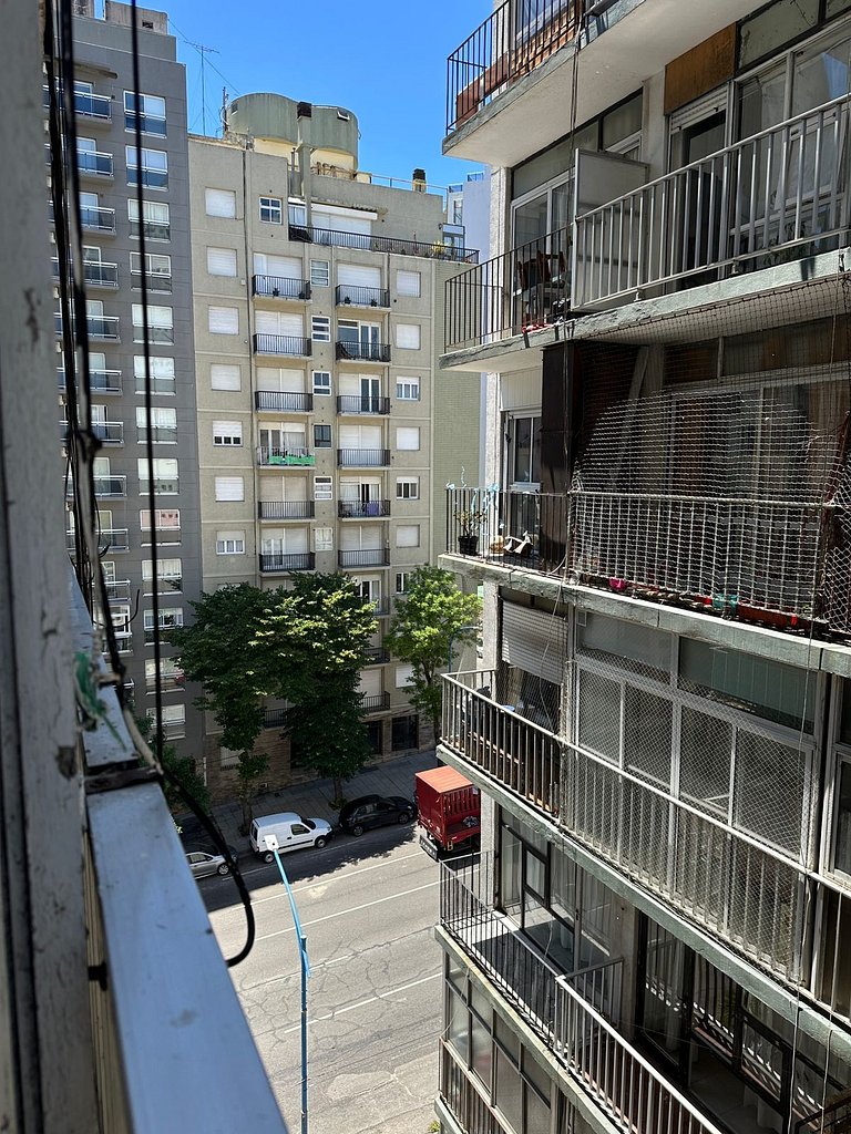 Zona guemes a 100mts de la playa, súper cómodo